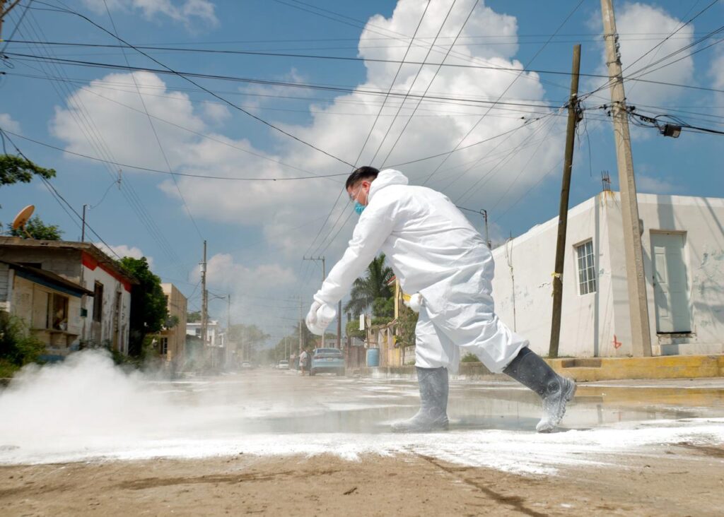 Erasmo González Inicia programa de Salud Pública Casa por Casa zonas afectadas por agua