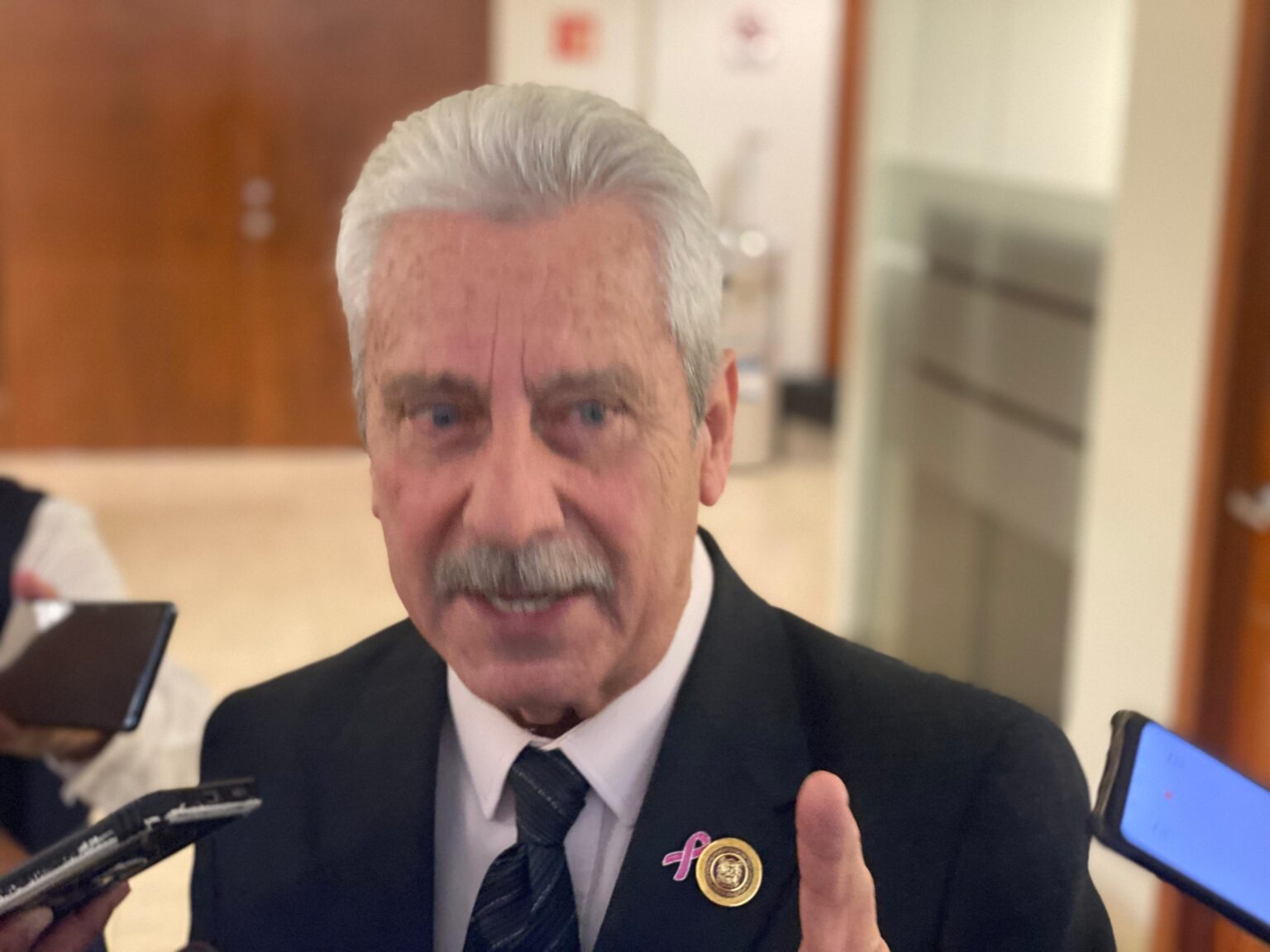 Diputado de Morena plantea llevar crisis de Cruz Roja al Congreso y buscar soluciones